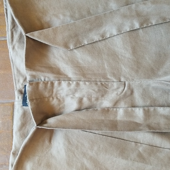 White House Black Market High Waisted Linen Blend 5 Inch Shorts - Picture 4 of 11